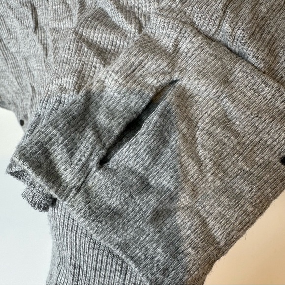 Michael Lauren Gray Ribbed Top - Picture 5 of 11